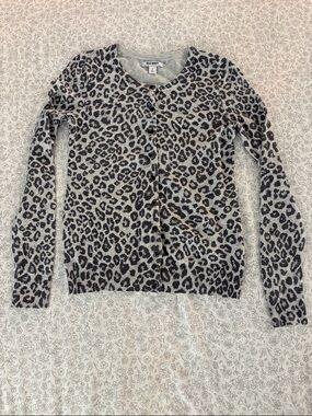 Old Navy Gray and Black Leopard Print Button Cardigan